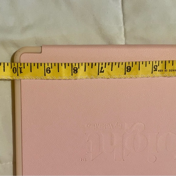 voight by valentina ipad case 🩷 - Picture 7 of 7